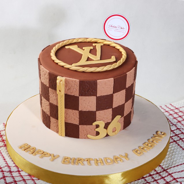 

Kue Ulang tahun Model LV - Diameter 16 cm