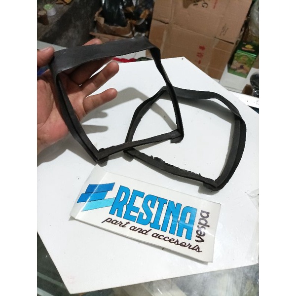 karet mika stoplamp lampu belakang vespa px ps strada