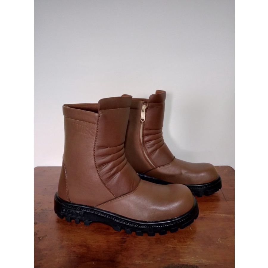 sepatu safety lodong kriwil coklat