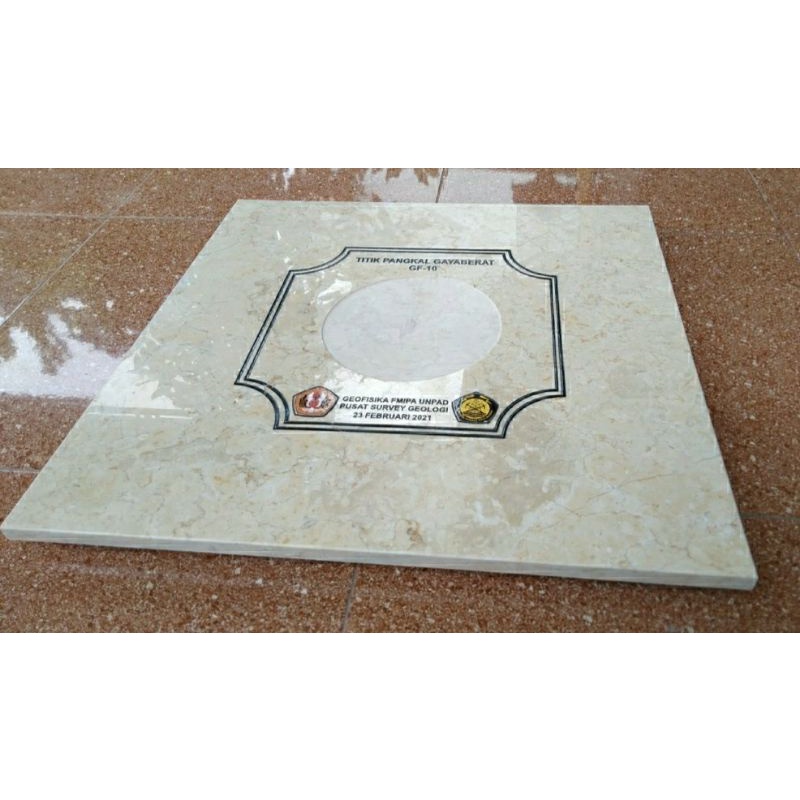 Prasasti Marmer Custome