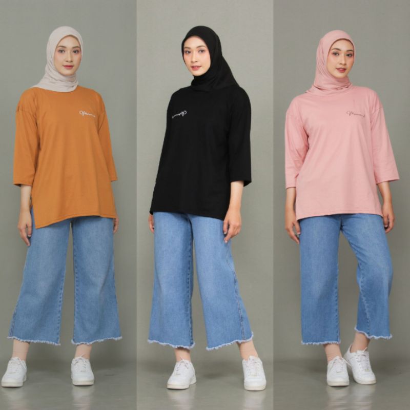 Atasan Baju Kaos Oversized Wanita Muslim Top Basic Polos Premium Terbaru Kekinian