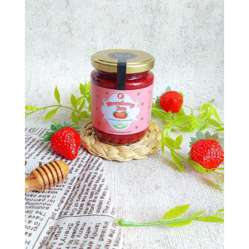 

Selai Strawberry Organik Fresh 250 gram