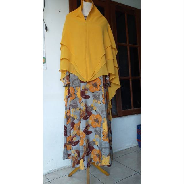 Diskon Gamis wolfis motif bunga syari  khimar ceruty 3 layer