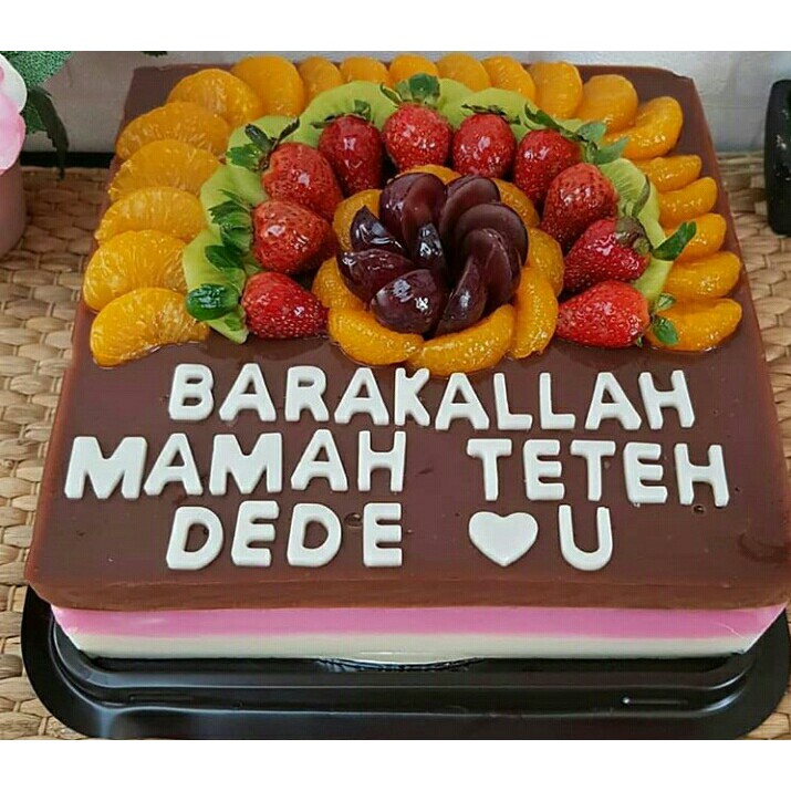 

PUDING ULTAH COKLAT STROWBERRY CREAM TOPING BUAH 27CM