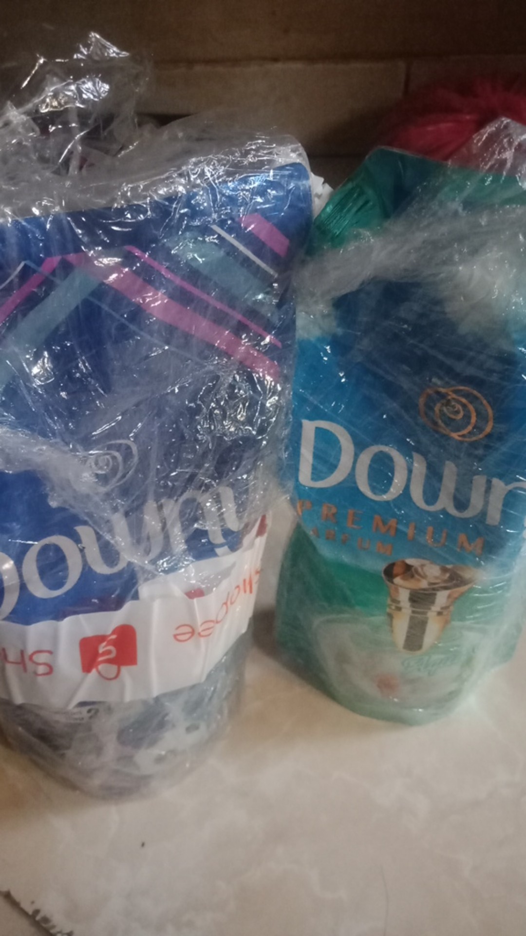 Downy Parfum Collection Fusion, Mystique, Sunrise, Sport, Secret Garden, Allure, Mild Dll 720 Ml