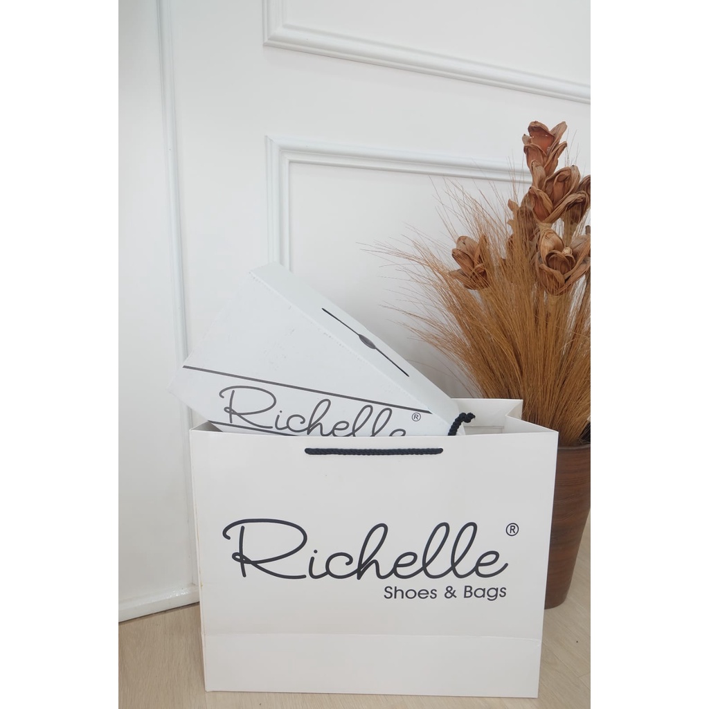 

Richelle Paper Bag