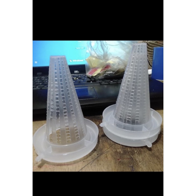 corong cacing besar  / wadah cacing sutra size 10cm