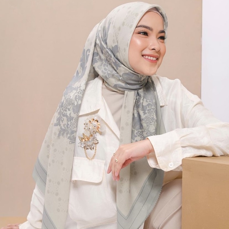 WENING SCARF Jeans BY HEYLOCAL | LOCAL.ID