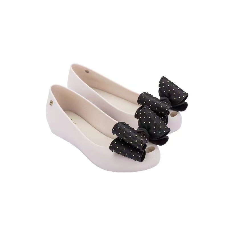 Flat shoes anak Mels M25