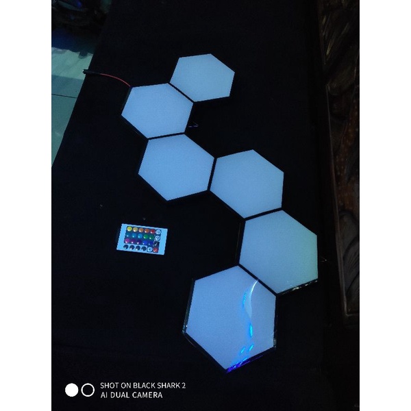 lampu dinding gaming 6 panel