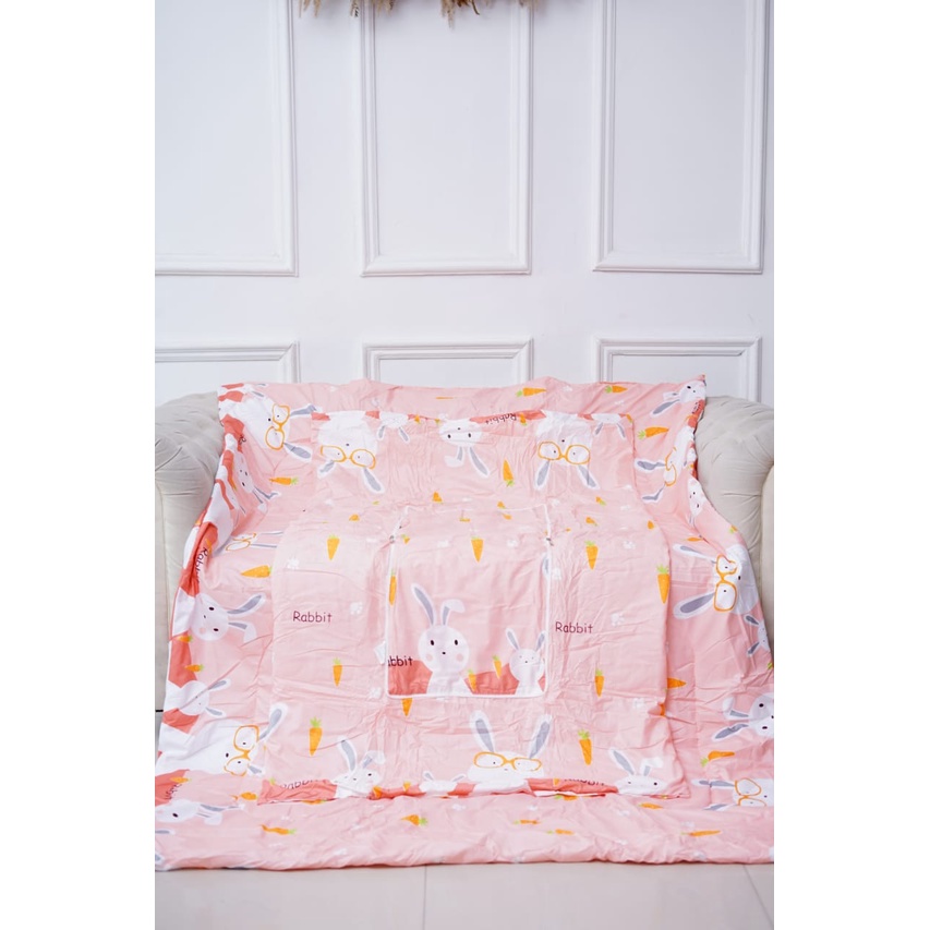 Balmut Bantal Selimut yg bisa dilipat jadi bantal Queen size 150x200cm