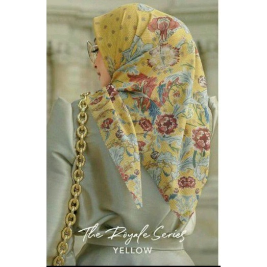 PL royale series yellow buttonscarves like new