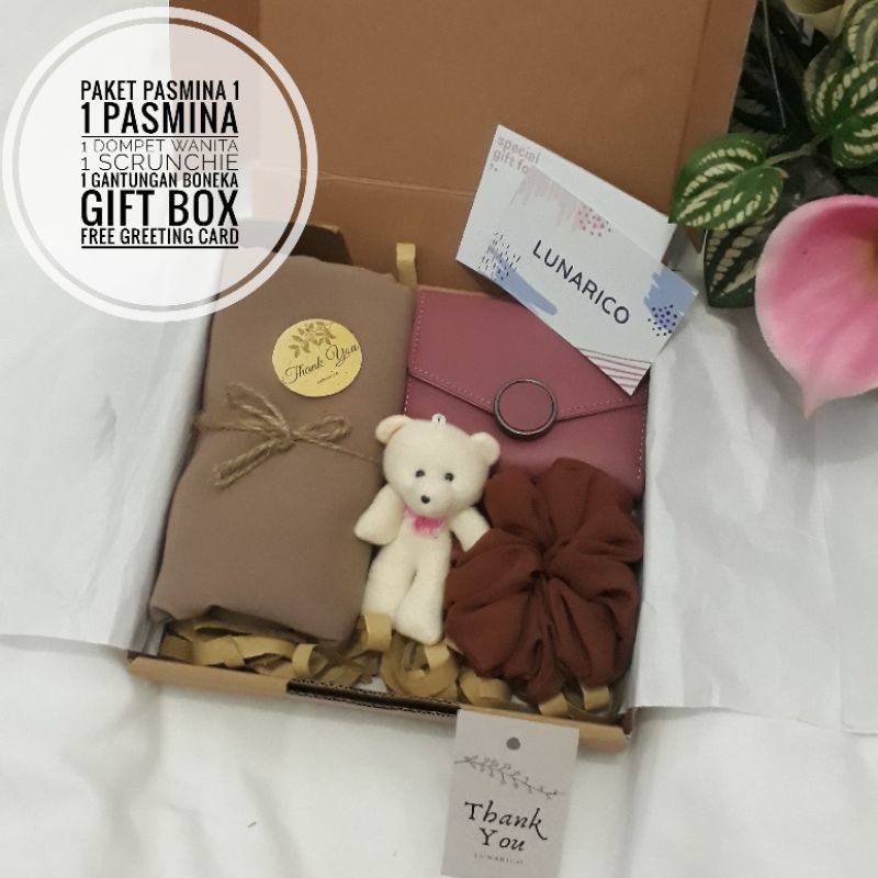

hampers / kado ulang tahun / kado anniversary gift box paket pasmina plus dompet 1