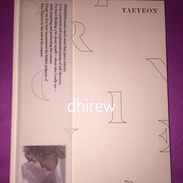 TAEYEON PERSONA TOUR ALBUM BOOK