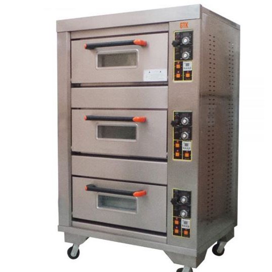 Gas Oven 3 deck 3 tray gautaka GTK010022