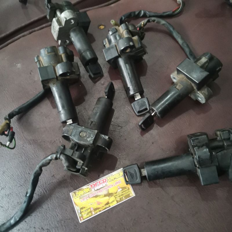 kunci kontak tiger revo ori