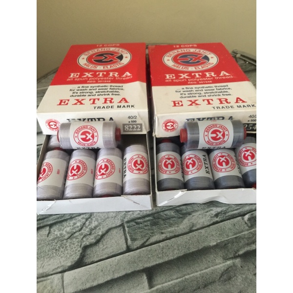 Benang Jahit Extra all spun katalog abu-abu