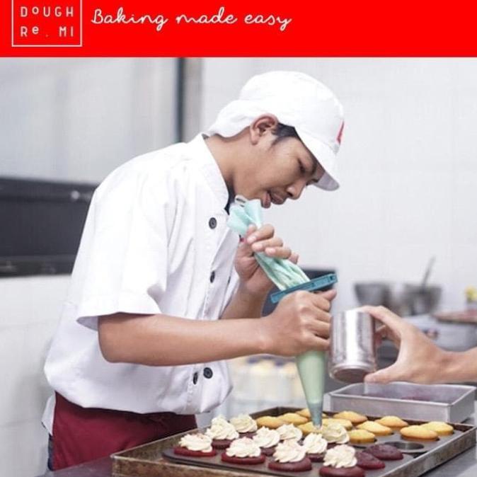 

Cake Frosting (Cream Cheese/ White Chocolate/ Chocolate)