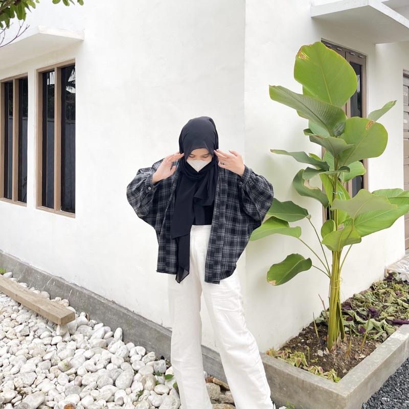 Larisa Outer Flanel Oversize batwing