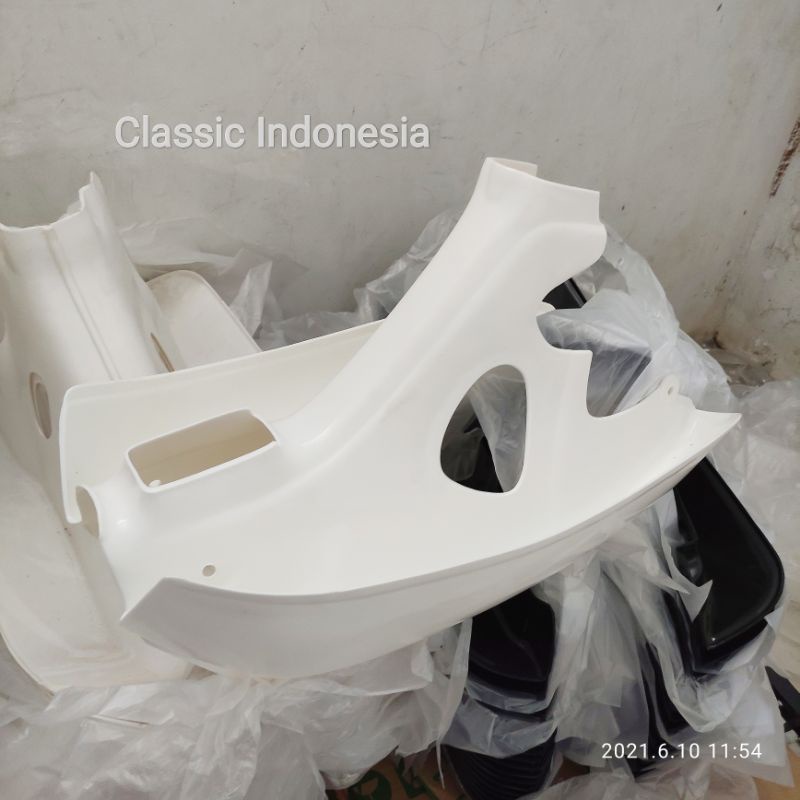 Sayap astrea C700 supercup supercub tebeng leghsil legsil C700 supercup