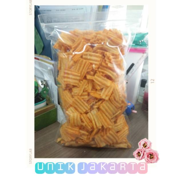 

Cemilan Keripik Kentang