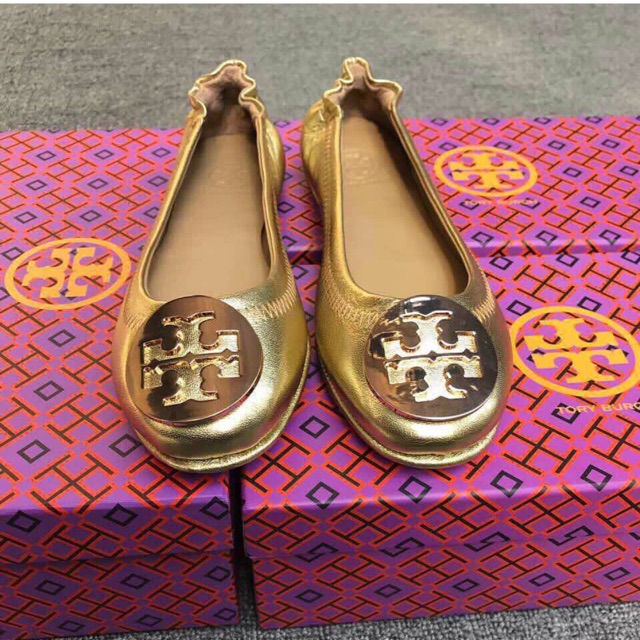 Coach flat shoes