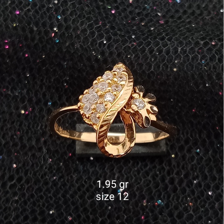 Cincin Emas 17K - 1.95 gr Kadar 750 - 624