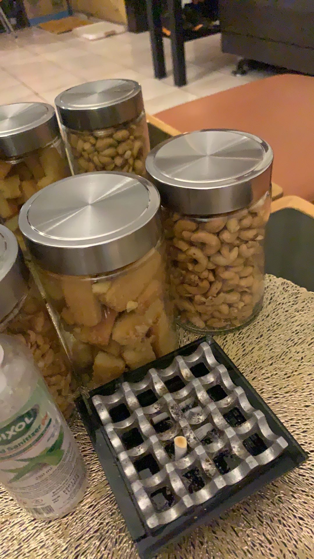 Hermetico Jar 750 Ml Tutup Stainless Putar | Toples Kaca Cantik | Jar Kue | Jar Madu