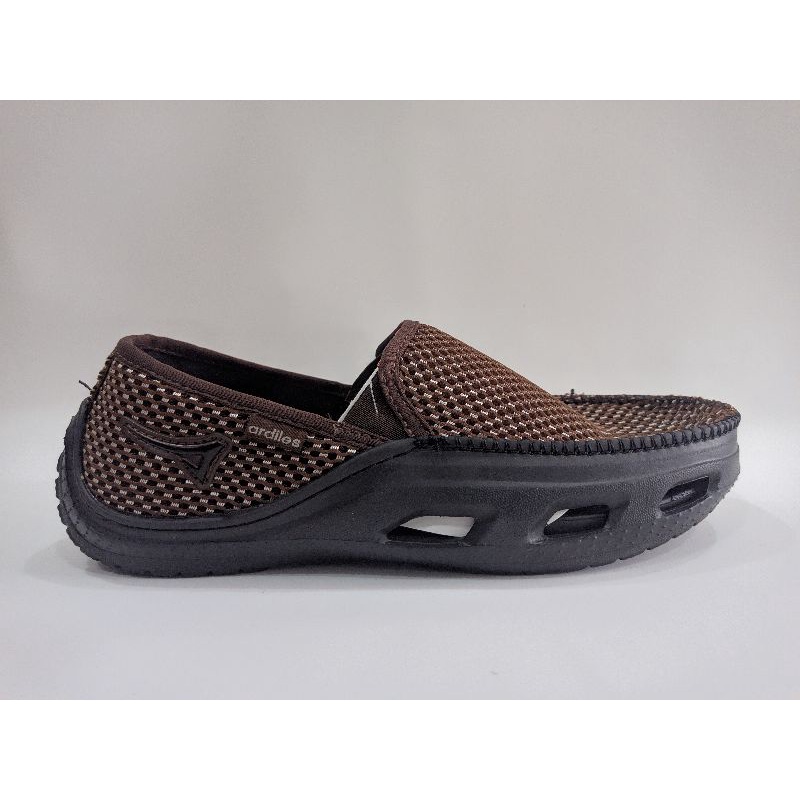 slip on Ardiles / slip on original / sepatu slop / sepatu slop original / slip on bahan phylon