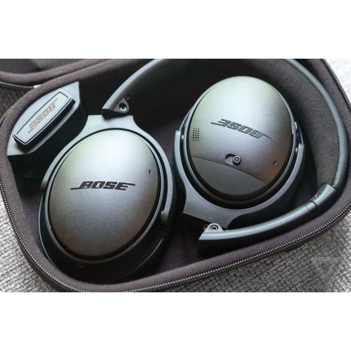 BOSE QC35 Wireless Headphone Silver   Hitam