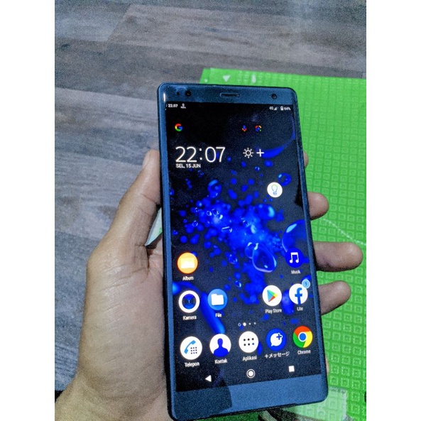 sony xperia xz2 AU mulus 95%