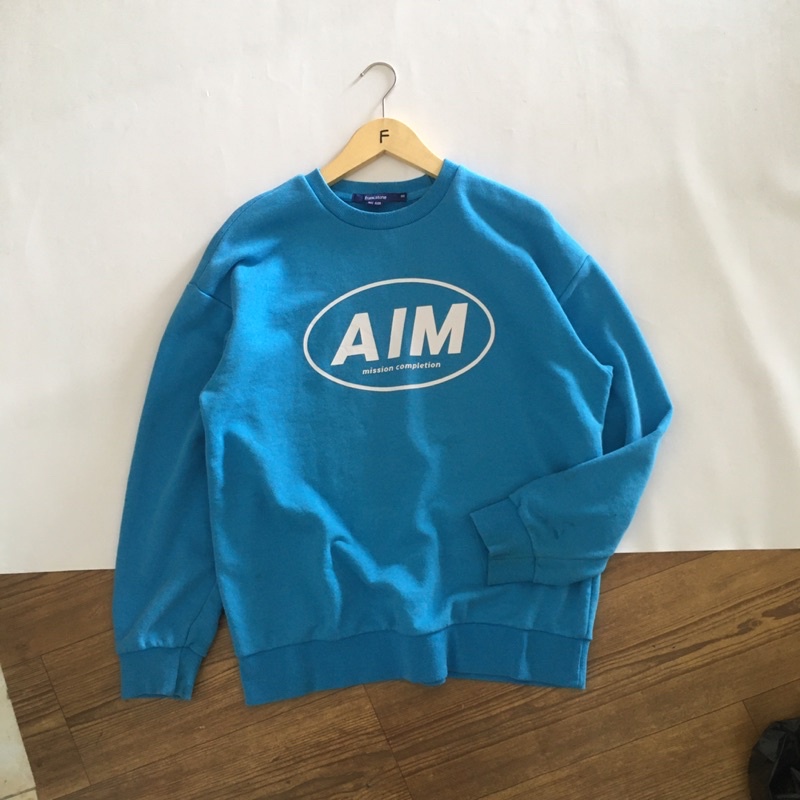 crewneck AIM