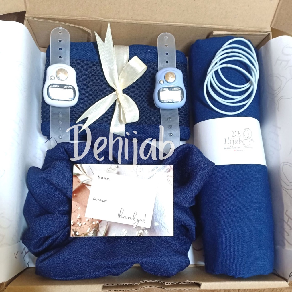Hampers Hijab / Hijab Segi Empat Premium / Gift Box / Set Hadiah / Kado Wisuda