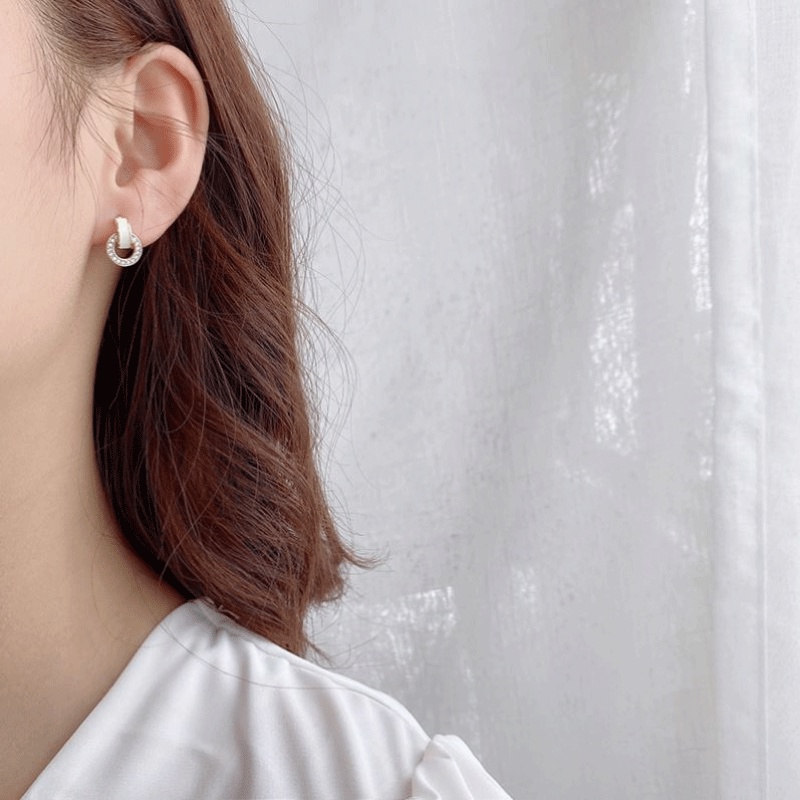 XiaoboACC Anting Tusuk Silver S925 Bentuk Lingkaran Aksen Zircon Untuk Perhiasan Wanita