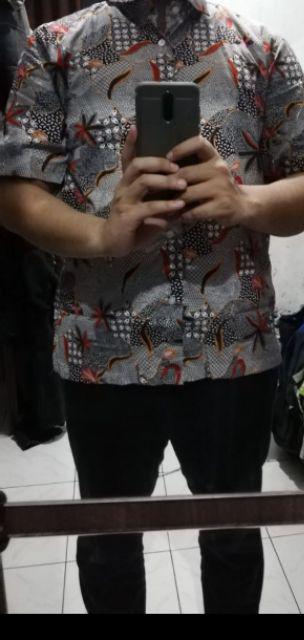 Kemeja Batik Pria Lengan Pendek Bs18 Katun Modern Dixmont Semi Slimfit Premium