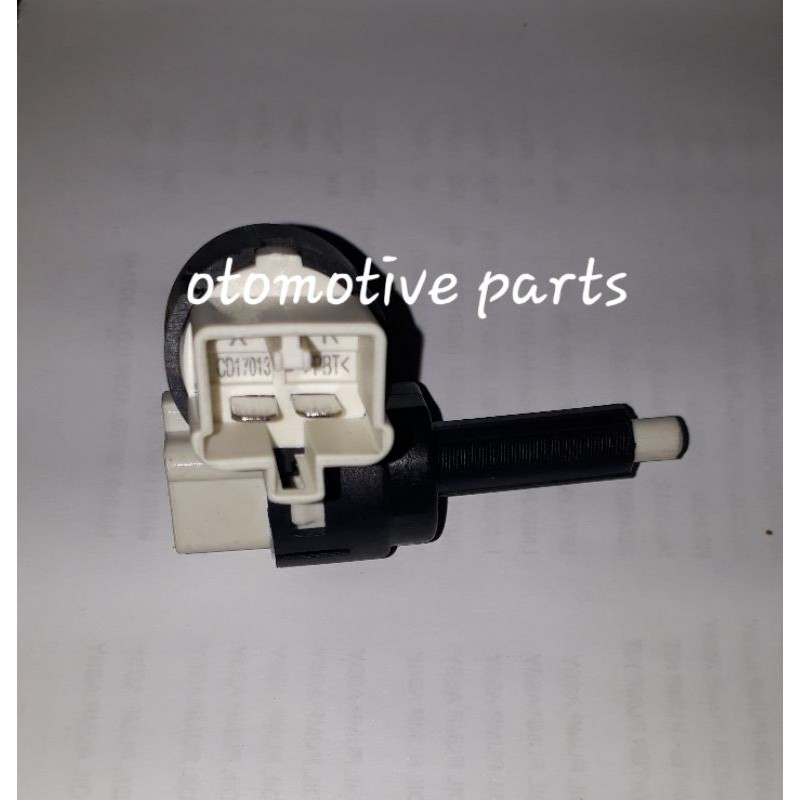 Switch rem / Stop switch Avanza Xenia Rush Terios Granmax APV