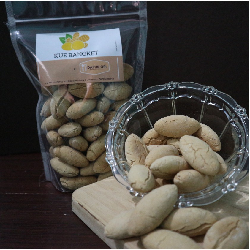 

Kue Bangket / Kue Jahe Dapur Opi