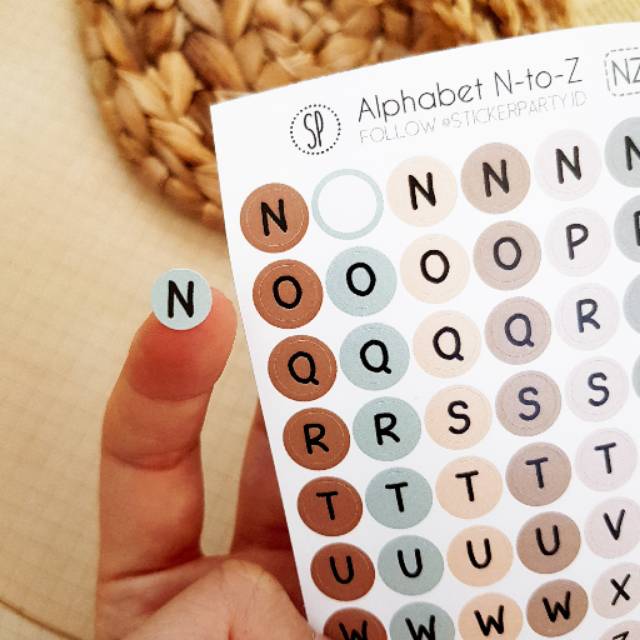Sticker Party Stiker Dot Alphabet Huruf Angka Mingguan Sticker Party Stiker Dot Alphabet Huruf Angka Mingguan