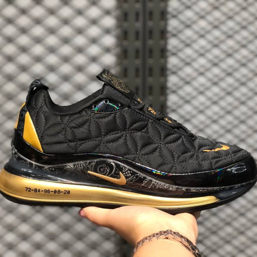 Sepatu Sneaker Sneakers Pria Laki-Laki Cowok Man Nike Air Max Airmax 720 818 Black Gold Premium