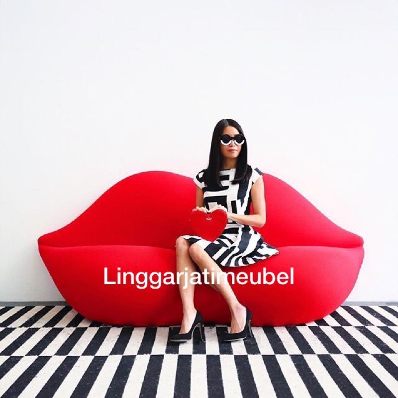 SOFA BIBIR SOFA UNIK SOFA CUSTOM SOFA RETRO SOFA RUANG TUNGGU SOFA MINIMALIS SOFA SALON SOFA JATI