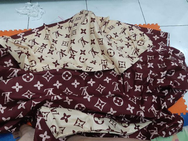 Sprei Resleting Polkadot Chanel Terlaris Termurah King 180x200