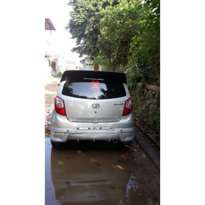 bodykit belakang Agya ayla model yaris