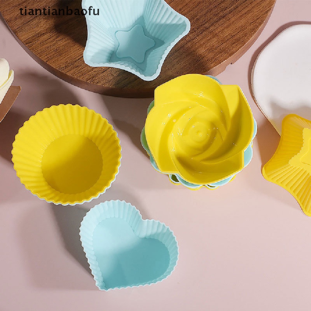 2pcs / Set Cetakan Kue Muffin Cupcake Bentuk Bulat Persegi Hati 3D Bahan Silikon Untuk Dekorasi Dapur