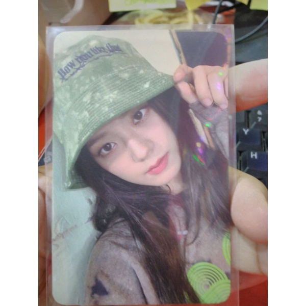 PC PHOTOCARD BLACKPINK JISOO BUCKET HAT BARET SPRING EDITION THE ALBUM BLACKPINK