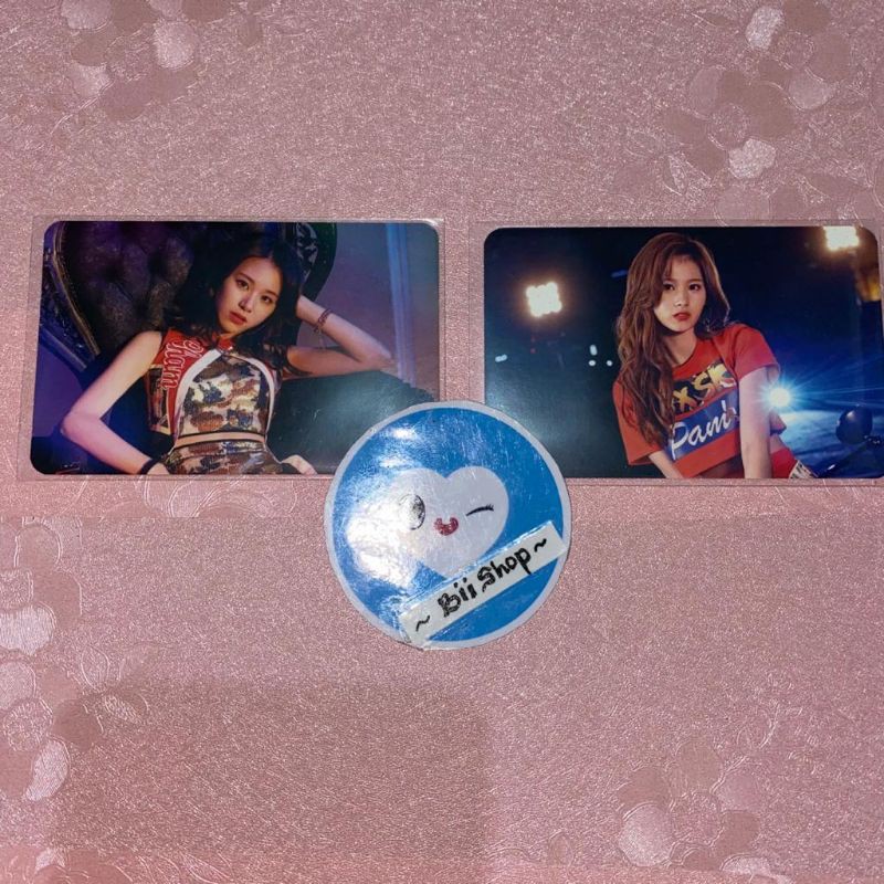 [ OFFICIAL ] TWICE POP-UP STORE CHARACTER PAPER TOY PHOTOCARD