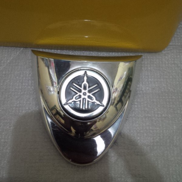 emblem chrome yamaha f1zr