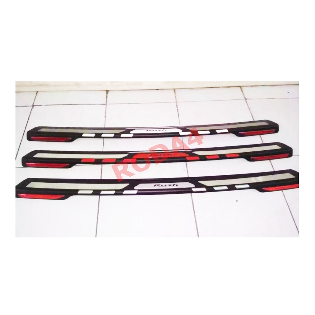 Sillplate Belakang All New Rush Logo Putih Merah Silver