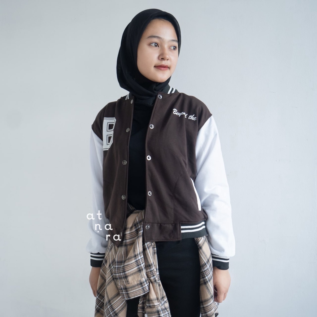 Nara Grosir -  B Beyond The Baseball Jaket l Jaket Varsity Pria dan Wanita