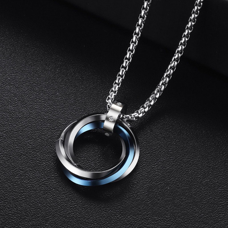 Kalung Liontin Tiga Cincin Bahan Titanium Steel Gaya Hip Hop Korea Untuk Pria Dan Wanita