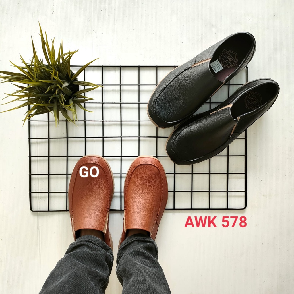 BB ATT AWK 578 SEPATU SLIP ON Sepatu Cowok Bahan Karet Ringan Tahan Air Nyaman Elastis